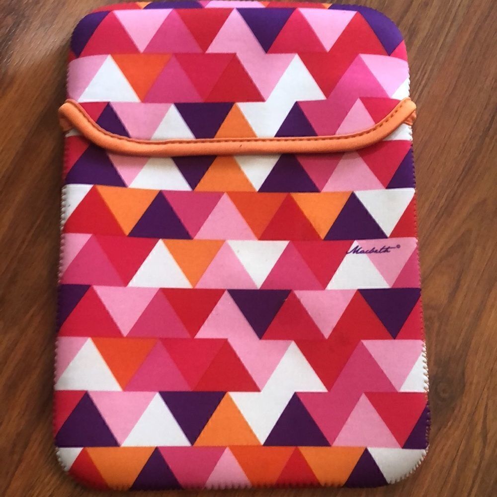 Macbeth Colorful triangle tablet neoprene cover.